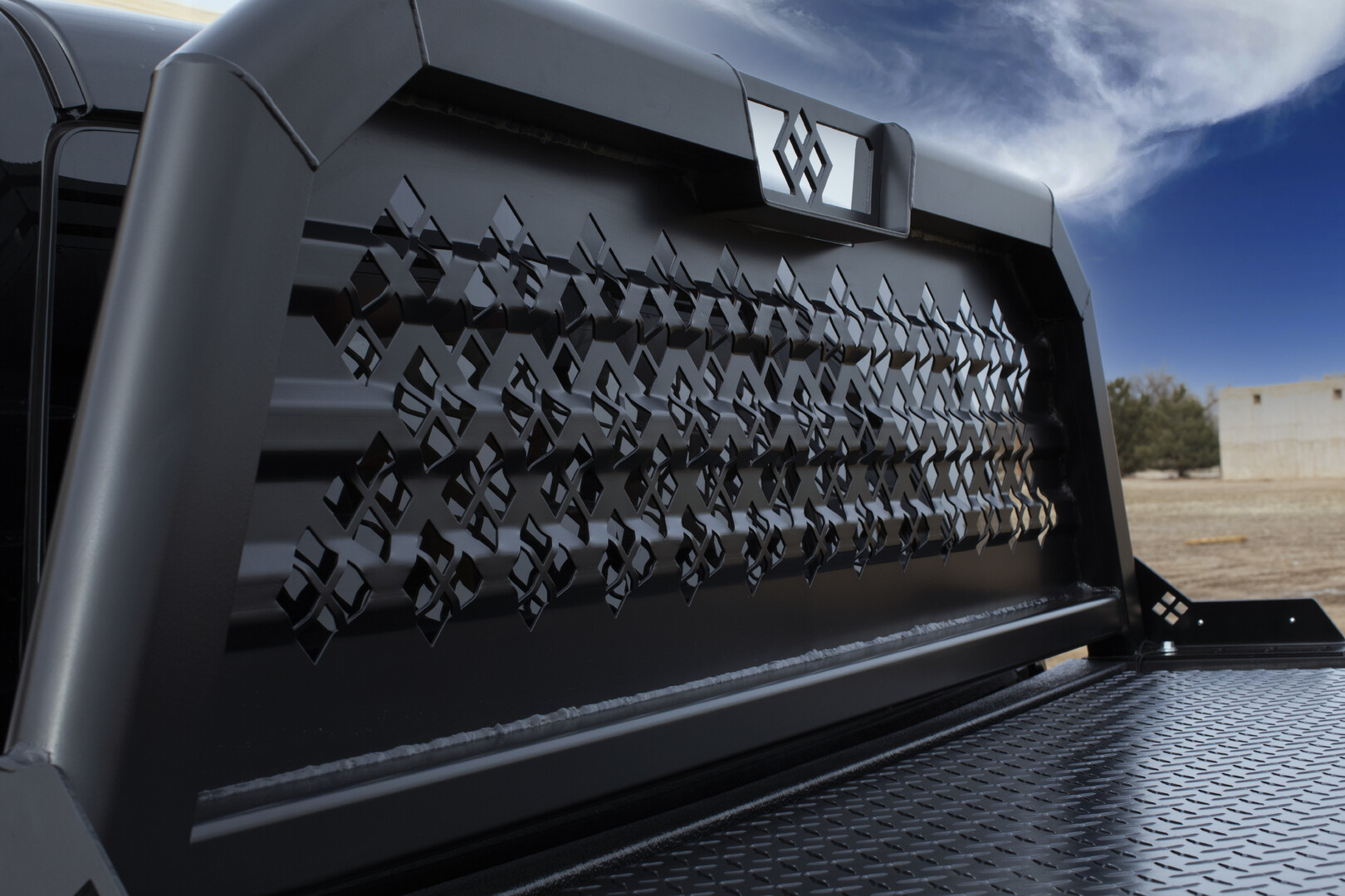 What is a Truck Headache Rack? | Merritt Aluminum Products